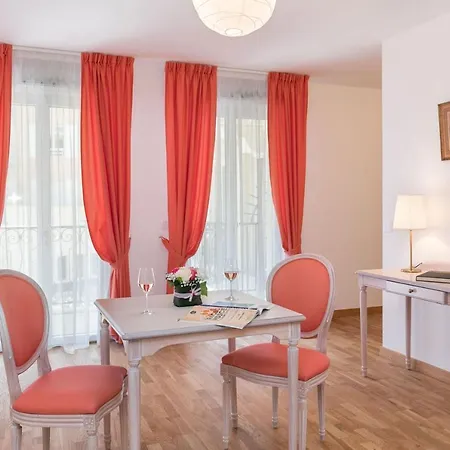 Medicis 4* Puteaux